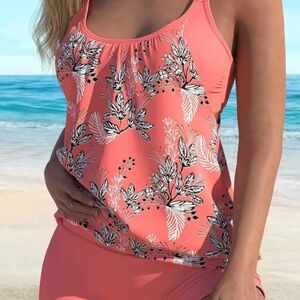 Floral Coral Women's Swim Tankini Size Inside States XL BUT MORE LIKE SIZE 8-12